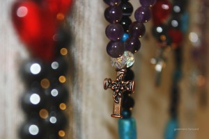 prayer-beads-hanging